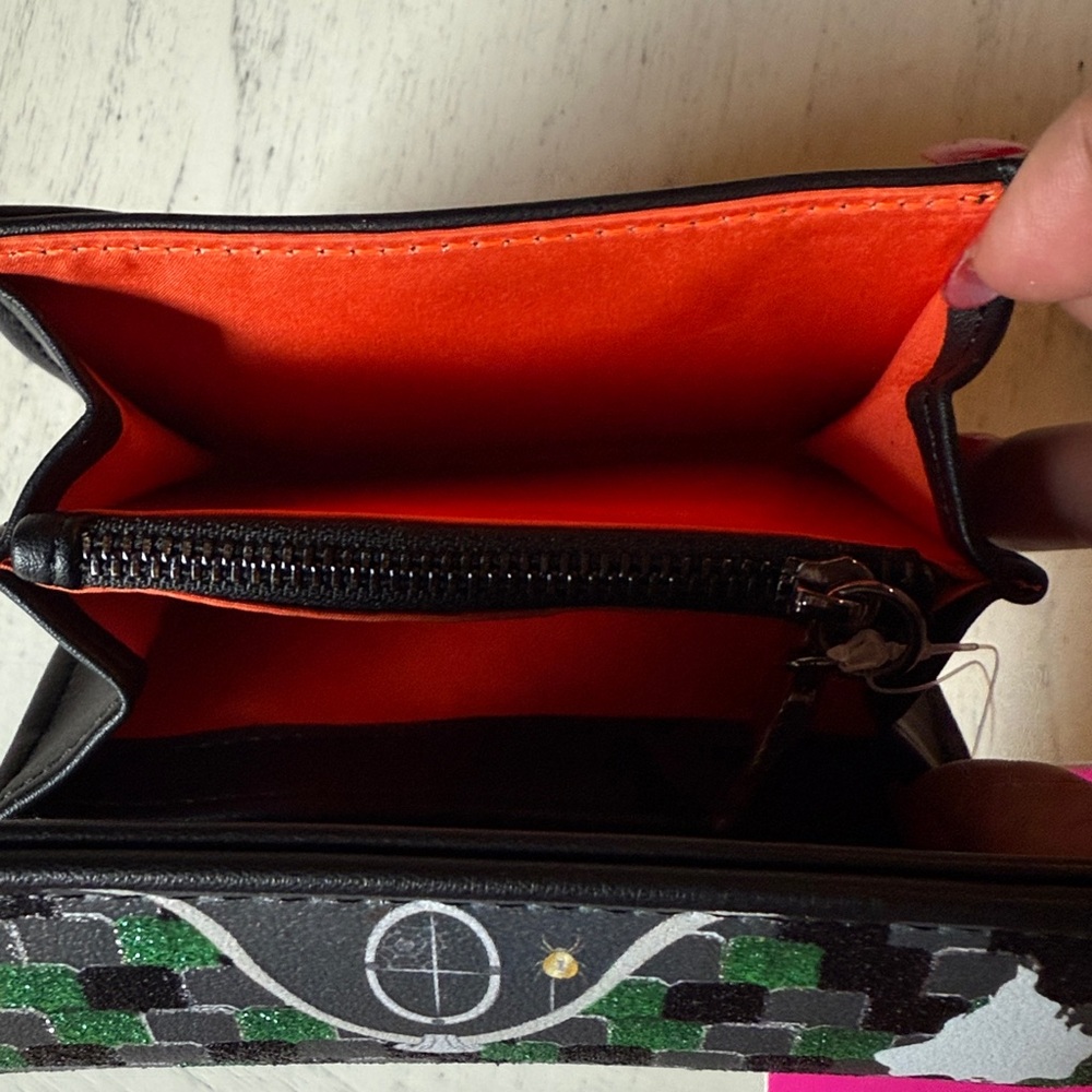 New Betsey Johnson FOREVER HOME WALLET BLACK/MULTI - Picture 9 of 10